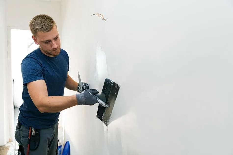 Czy tynk gipsowy nadaje się do łazienki? Sprawdź, zanim użyjesz