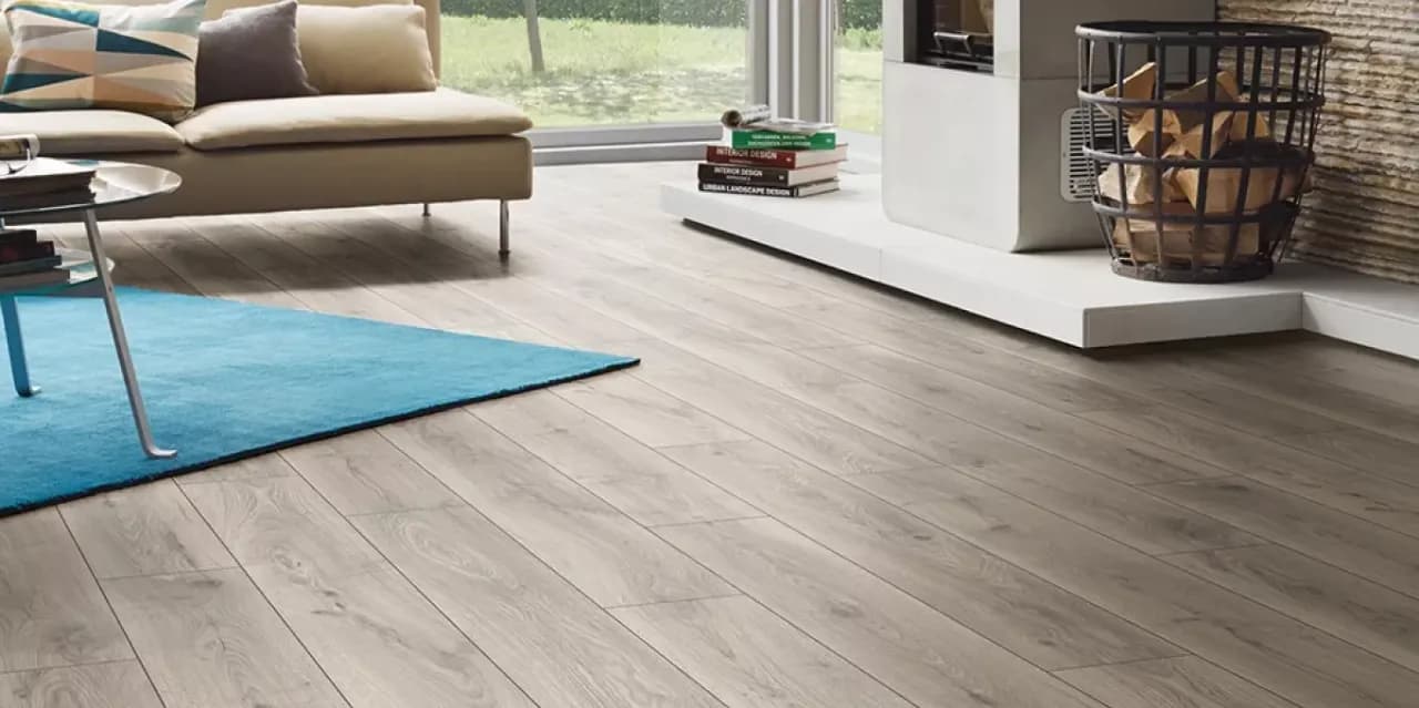 Klasa ścieralności paneli AC4 czy AC5 - co wybrać dla trwałości?